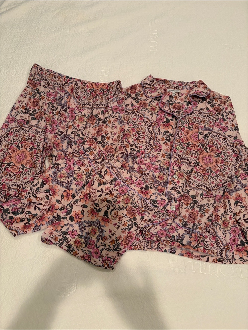 Johnny Was Pink Floral Long sleeved Long matching Pants Pajama Set L